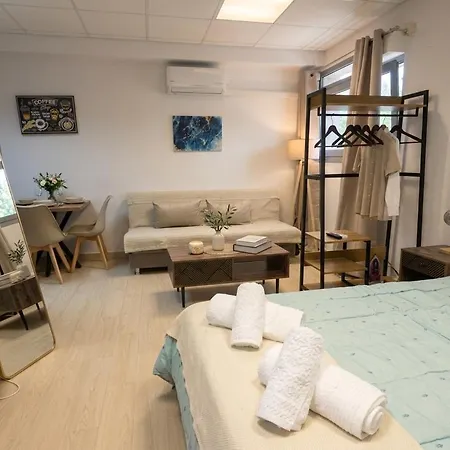 Odyssey 9 Urban 55m From μetro Apartament