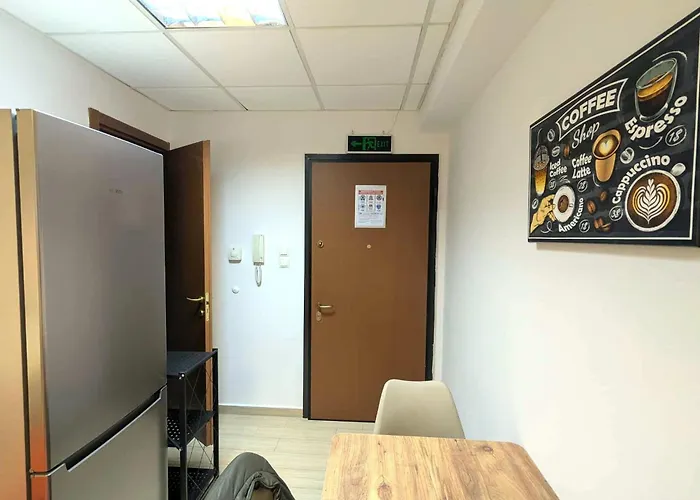 Odyssey 9 Urban 55m From μetro Thessaloniki