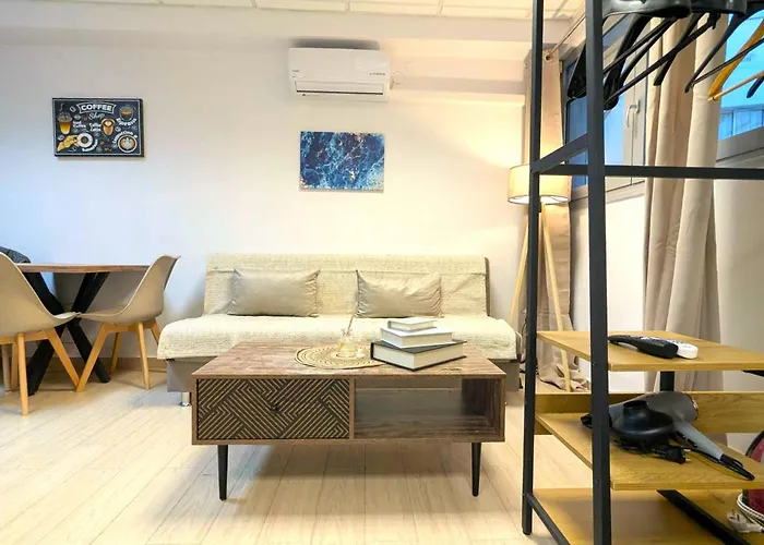 Odyssey 9 Urban 55m From μetro *