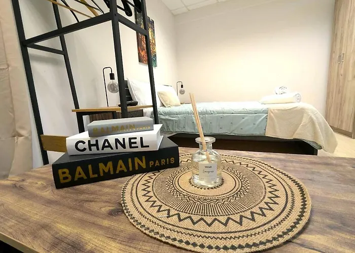 Odyssey 9 Urban 55m From μetro Apartment *