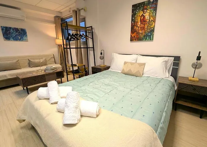 Odyssey 9 Urban 55m From μetro *