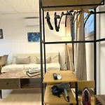 Odyssey 9 Urban 55m From μetro Lägenhet *